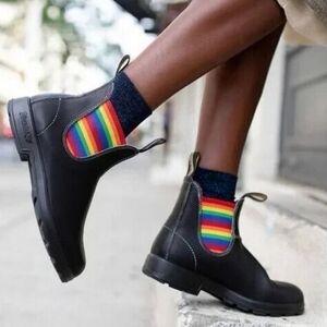 Blundstone Rainbow Pride Black Leather Chelsea Ankle Boots Womens 6